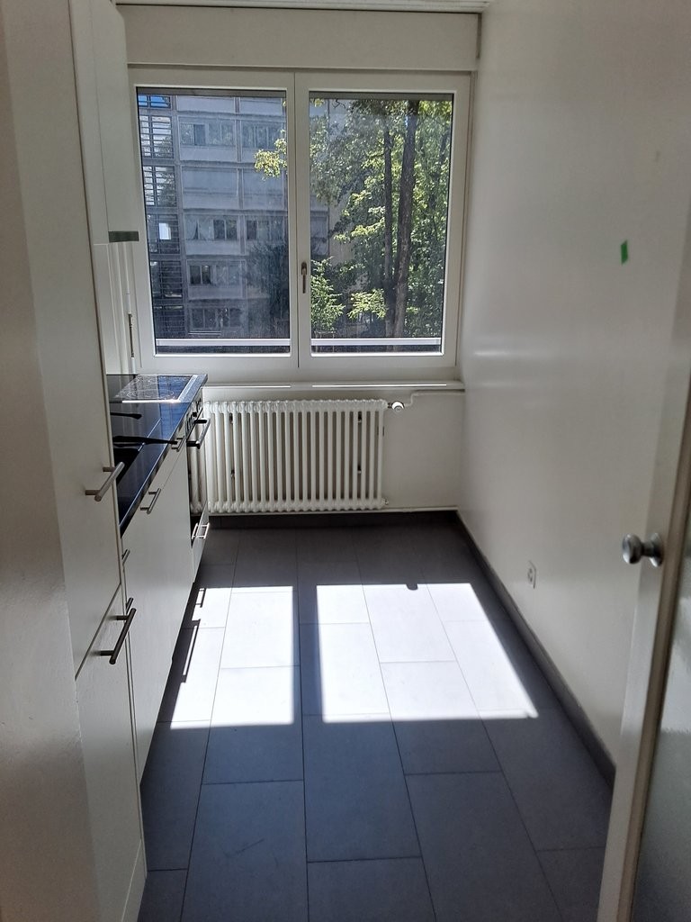 5 rooms apartment, photo 2 of 9