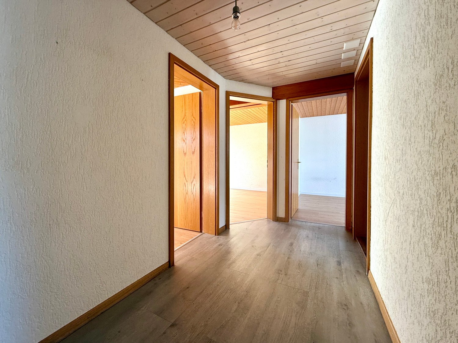 3 rooms apartment, photo 8 of 9