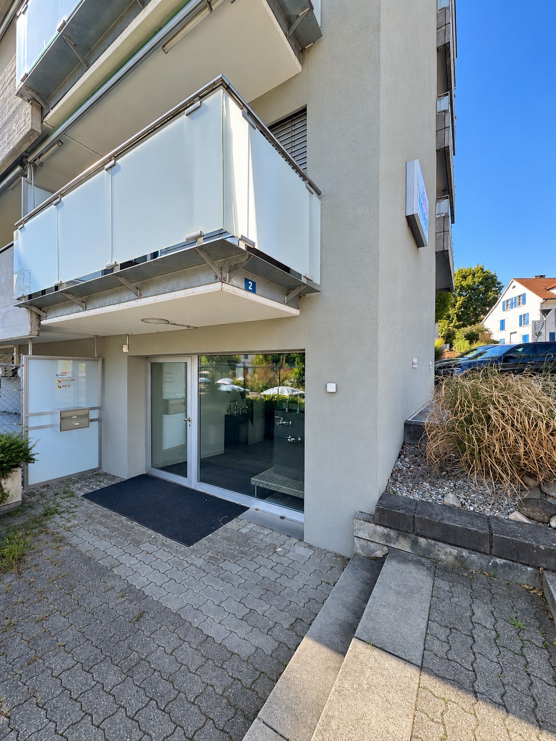 255m² office