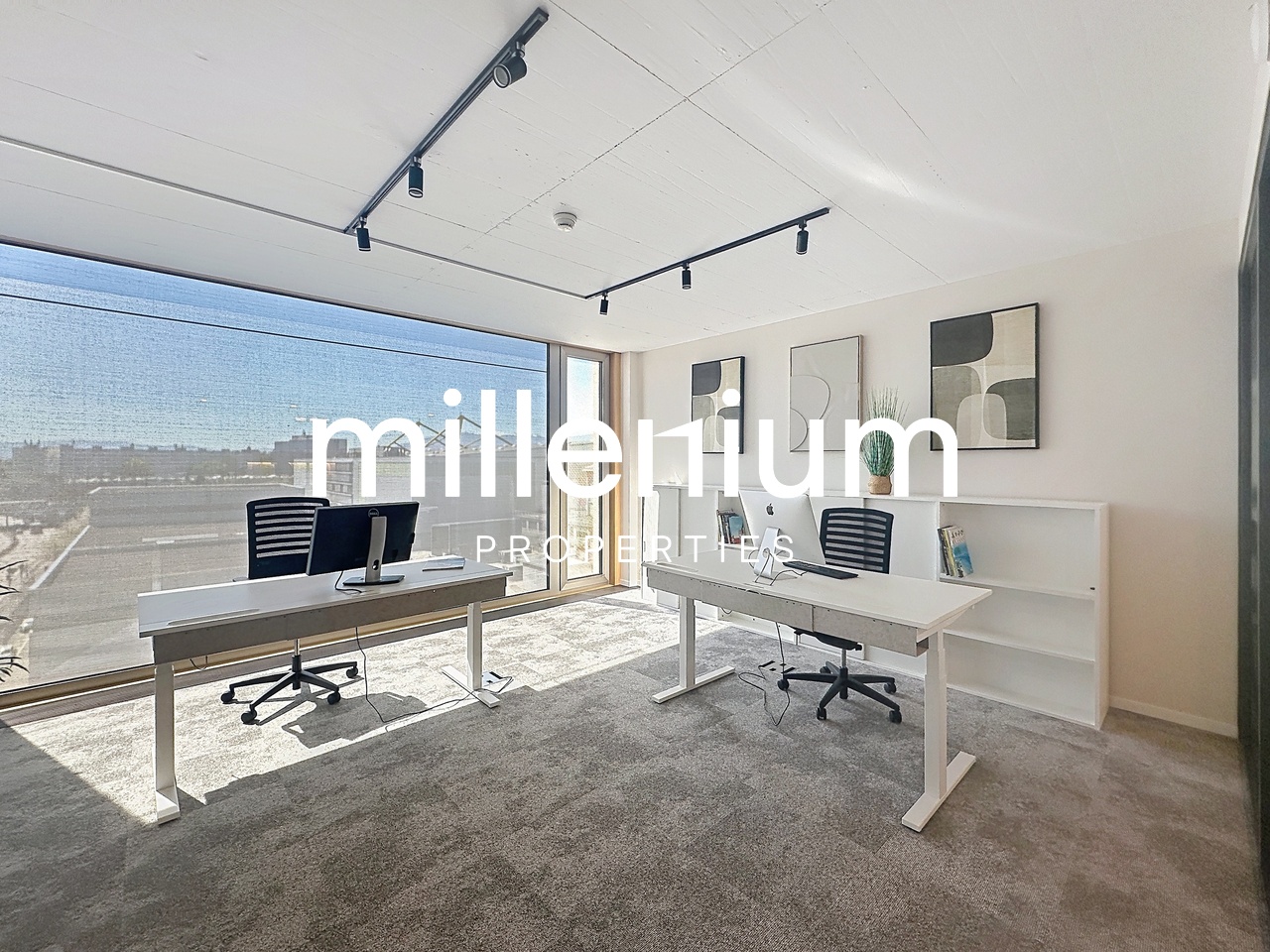Office, photo 1 of 4