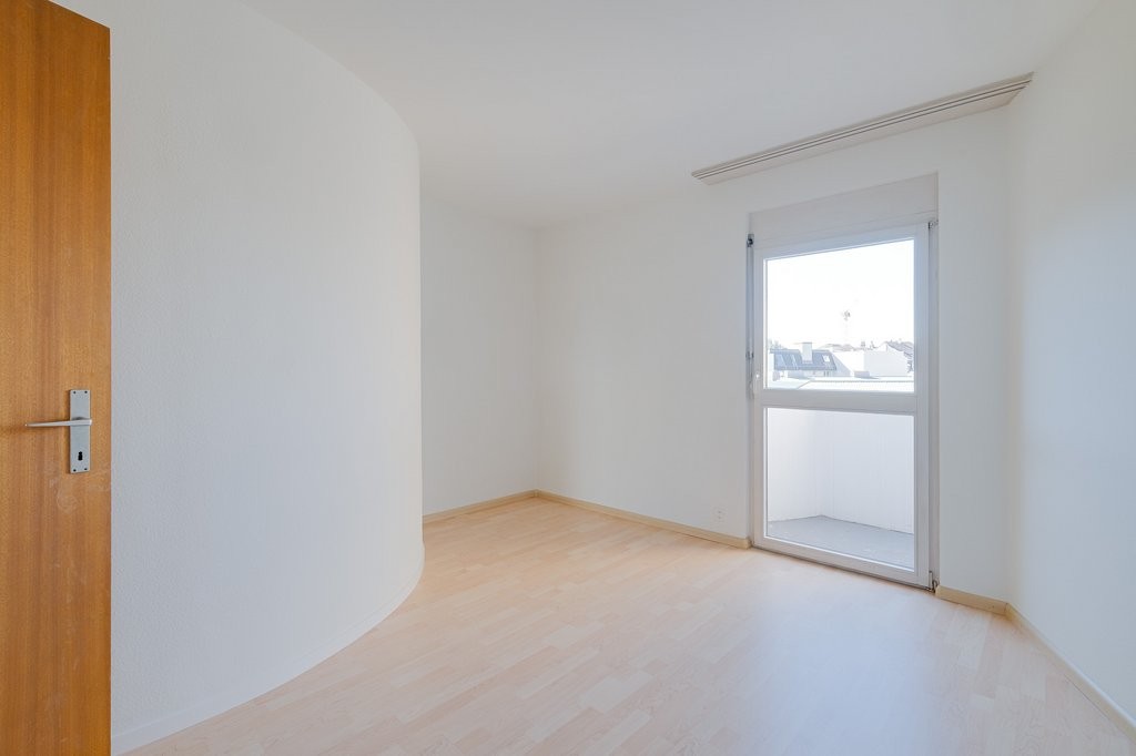 3 rooms apartment, photo 9 of 10