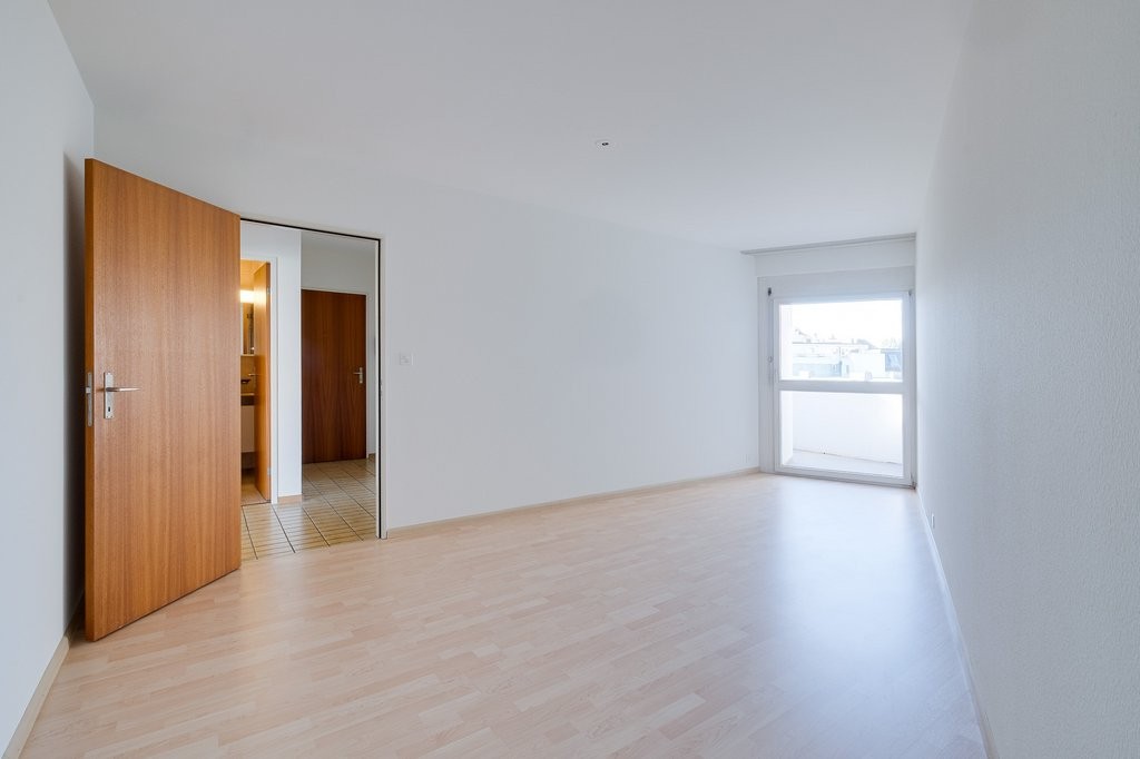 3 rooms apartment, photo 10 of 10