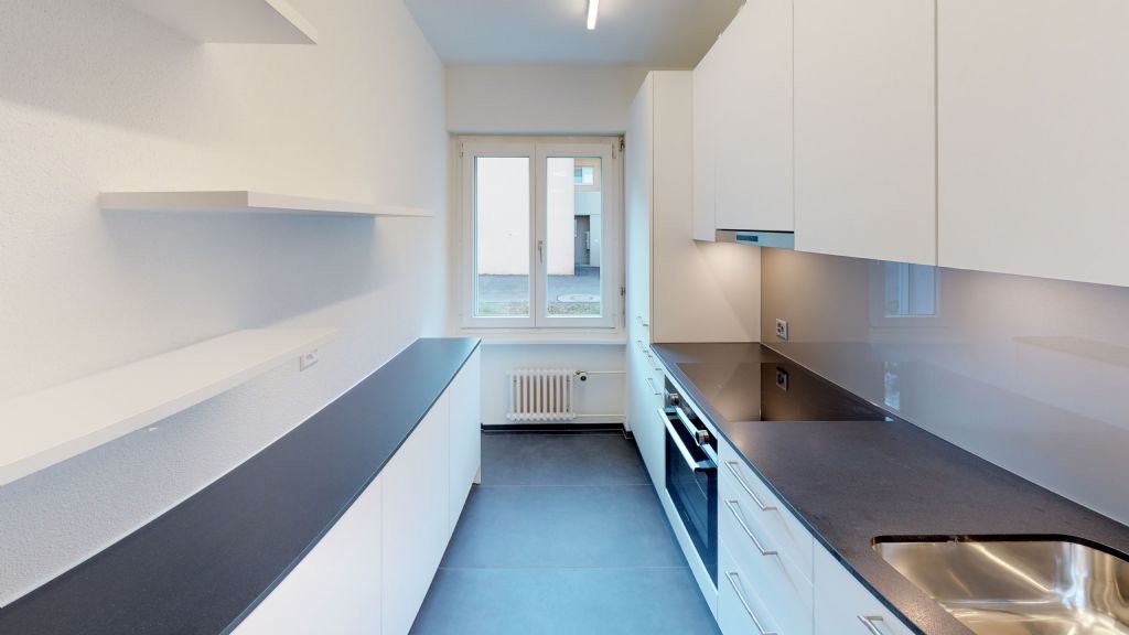 5 rooms apartment