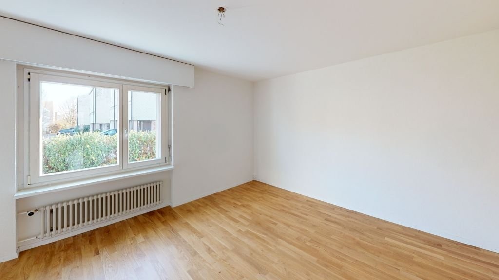 5 rooms apartment
