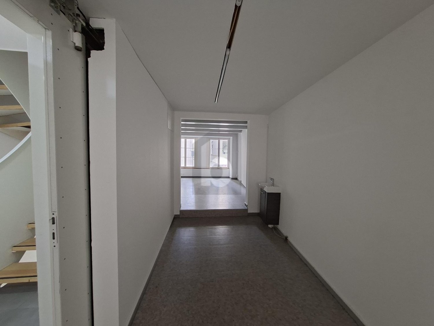 35m² office, photo 3 of 4