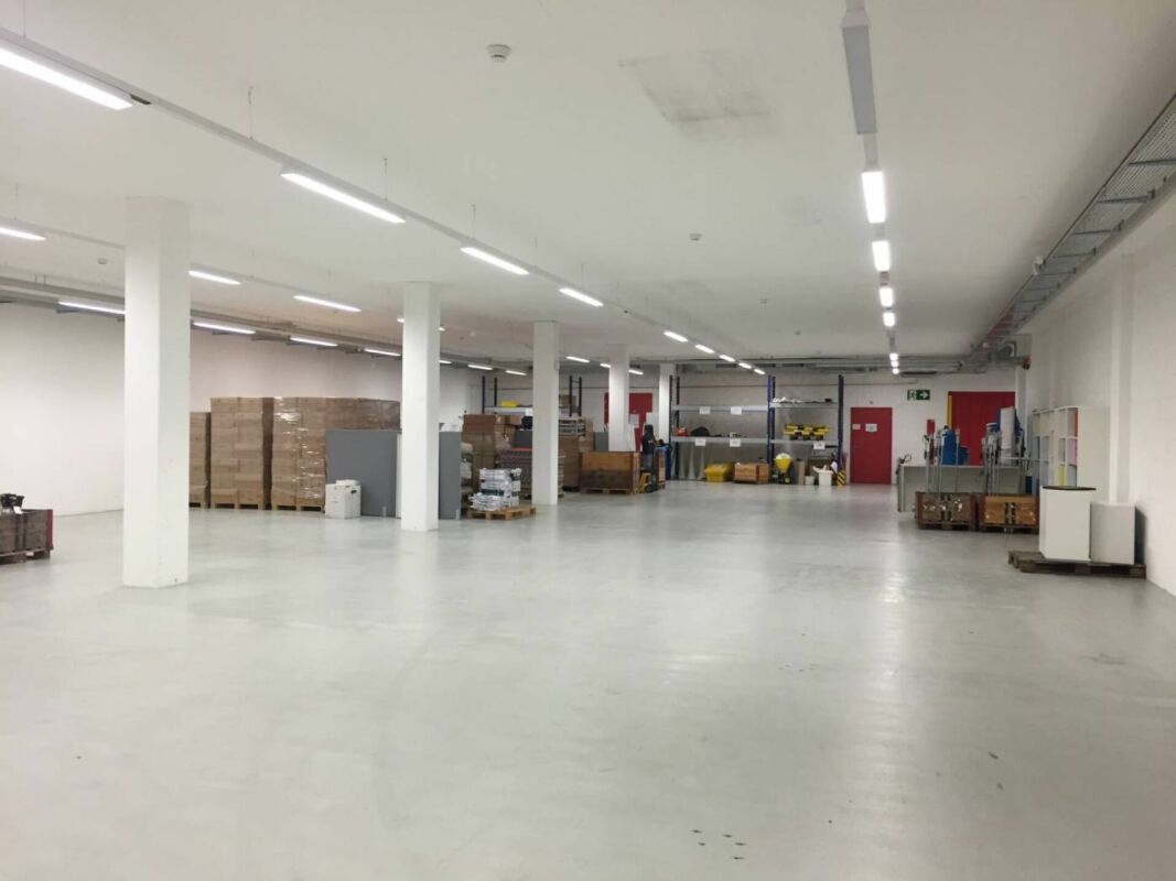 2700m² office, photo 5 of 7