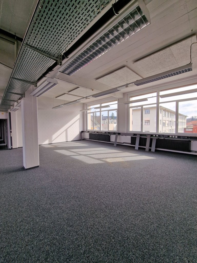 124m² office

An office directly by the water and the Bally-Park? That is no problem here. We have a sensational office area from 124m2 to 400m2 on offer and thus something for every one of your wishes.

Few steps to the train station
Few steps to the water
Few steps into the Bally Park
Bright, open, photo 2 of 10