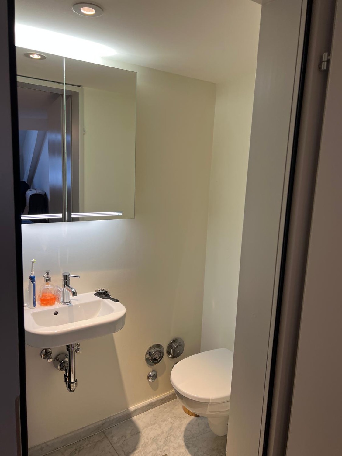 1 room apartment, photo 1 of 6