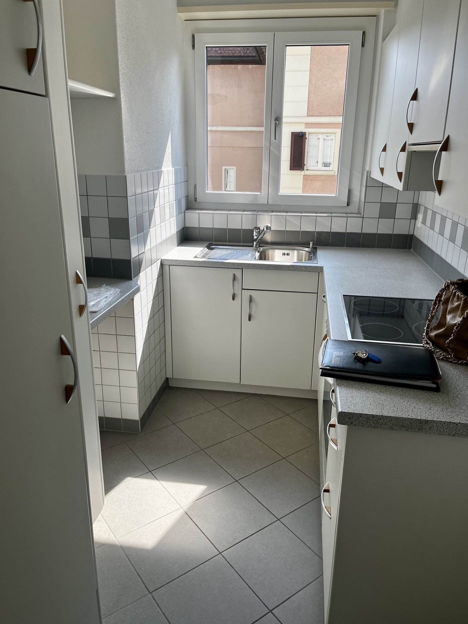 3 rooms apartment, photo 2 of 9