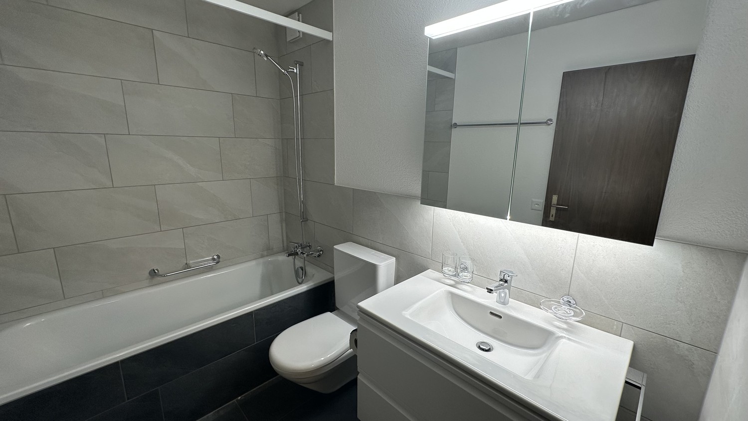 3 rooms apartment