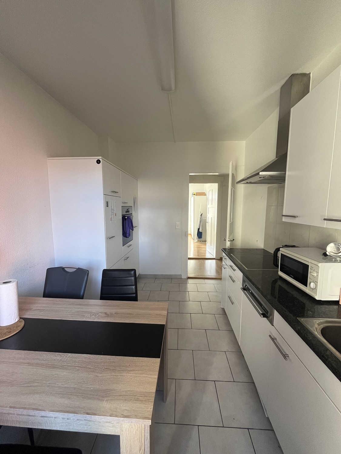 Chambre dans un appartement partagé