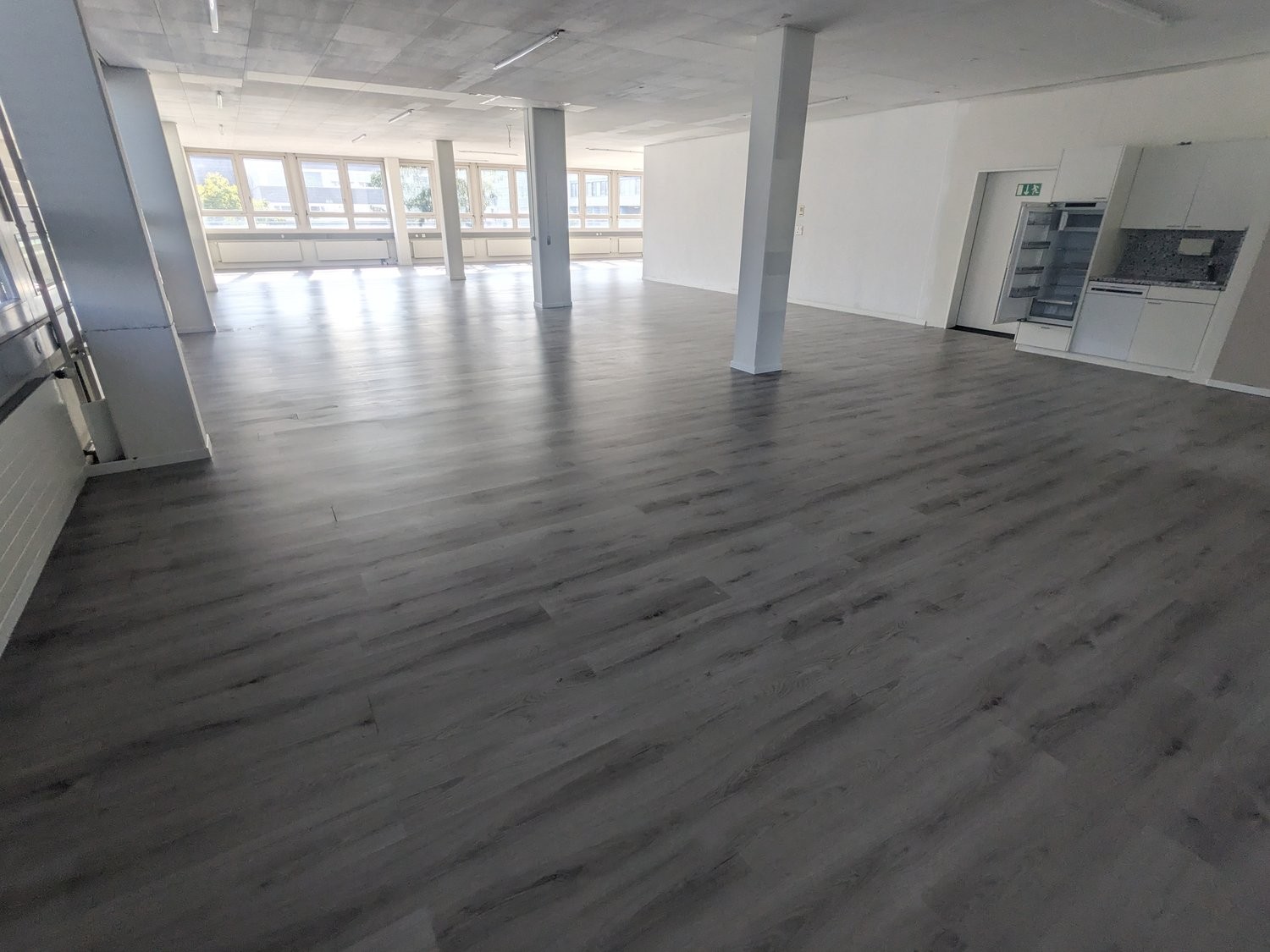 165m² commercial