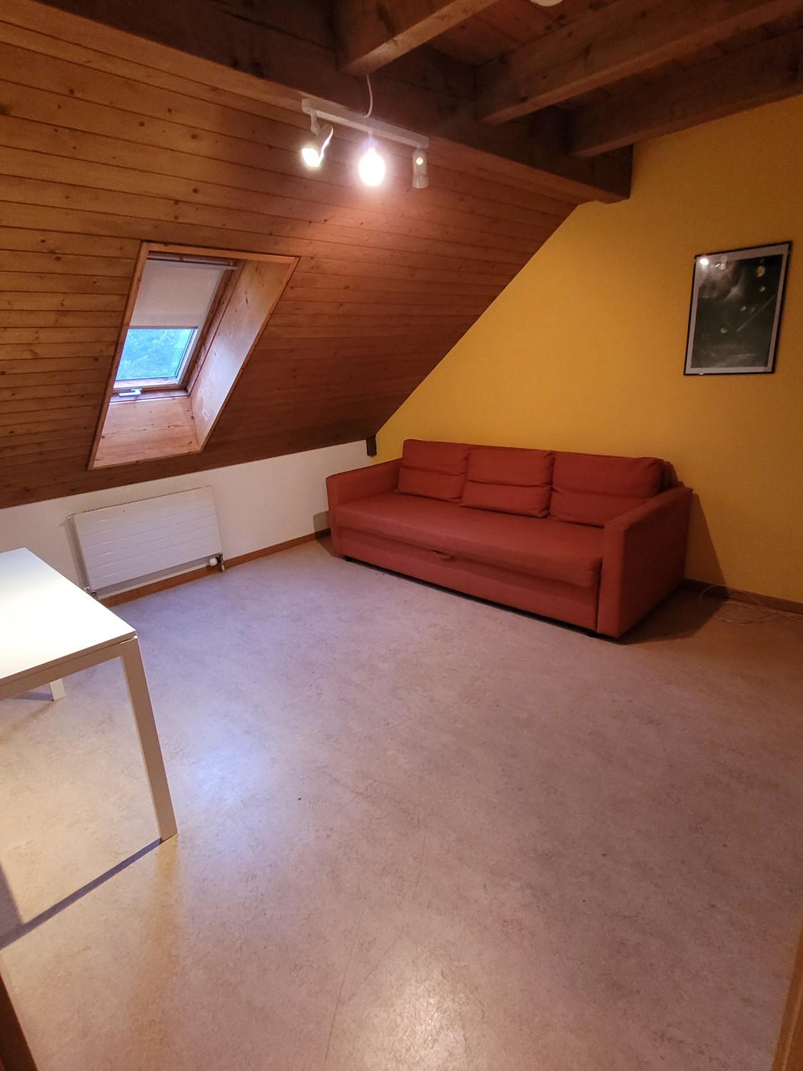 Stanza in un appartamento condiviso, foto 1 di 8