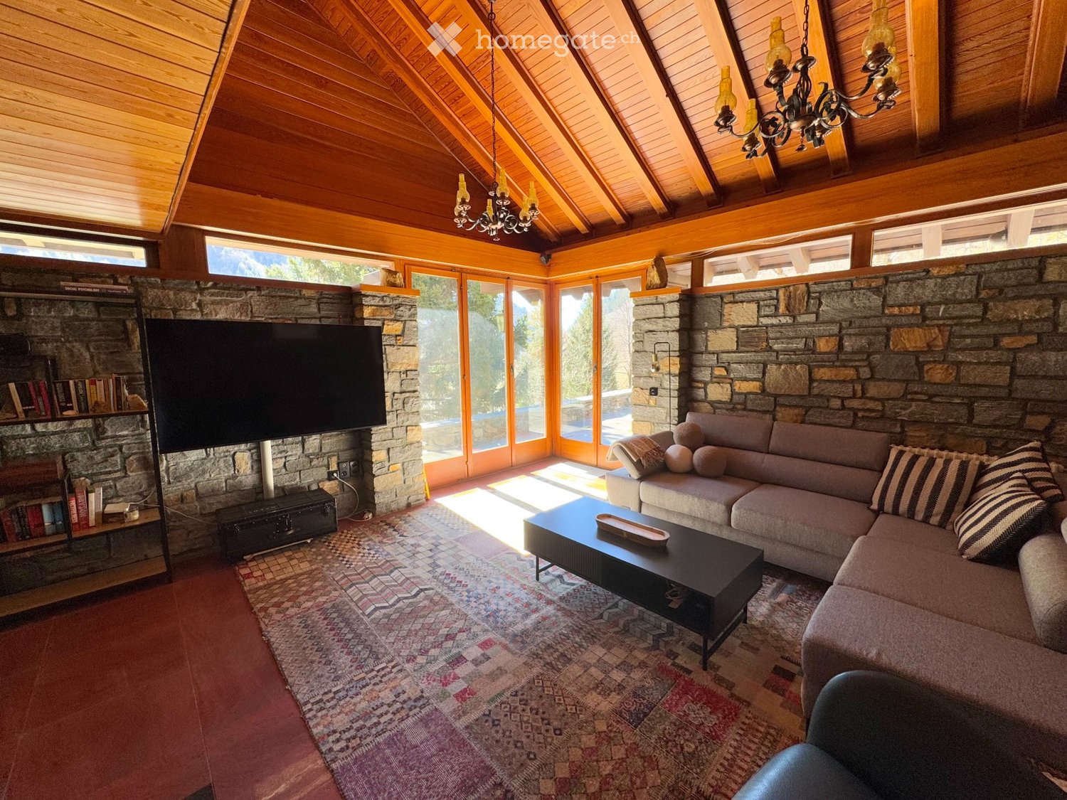 6 rooms single house