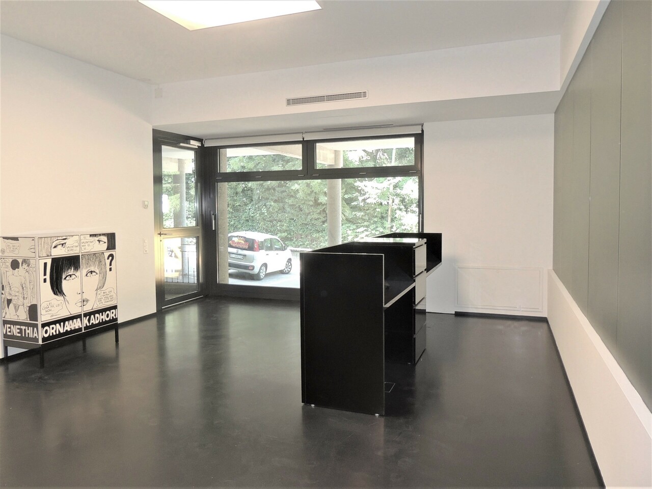 Office, photo 4 of 10