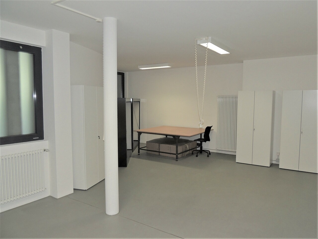 Office, photo 9 of 10