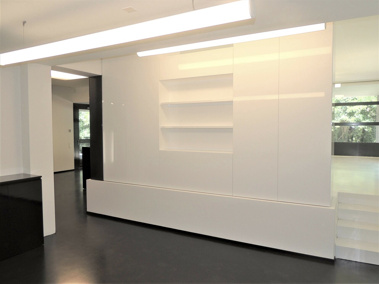 Office, photo 7 of 10