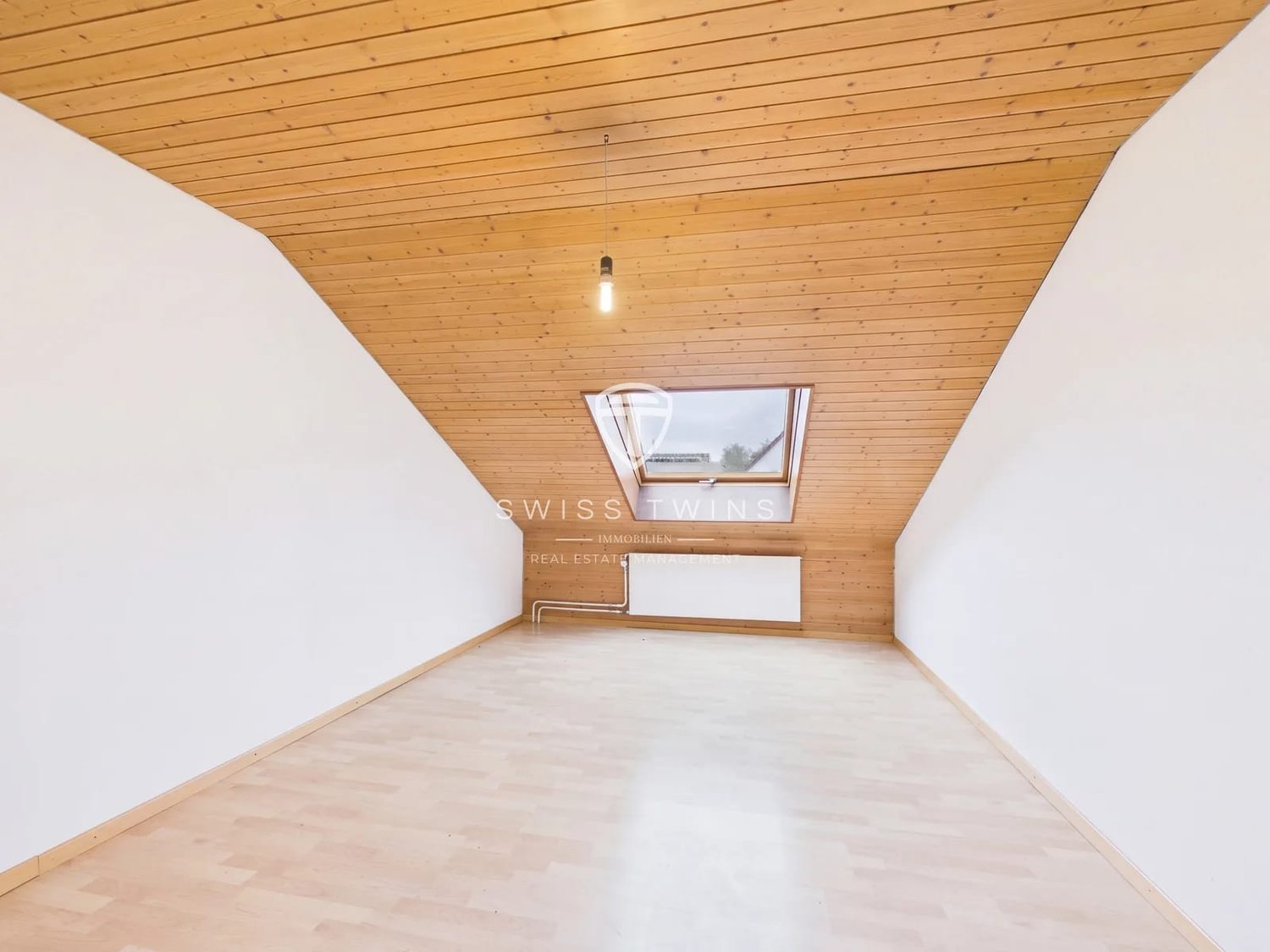 2 ½ rooms roof flat