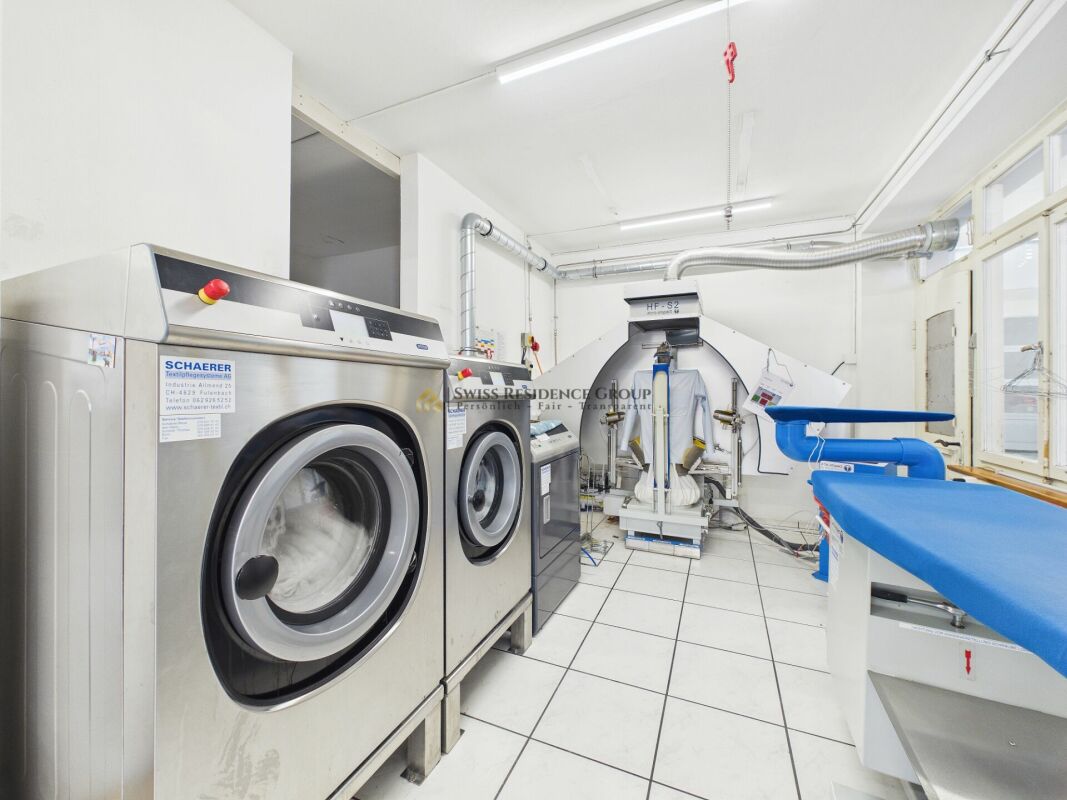 50m² commercial