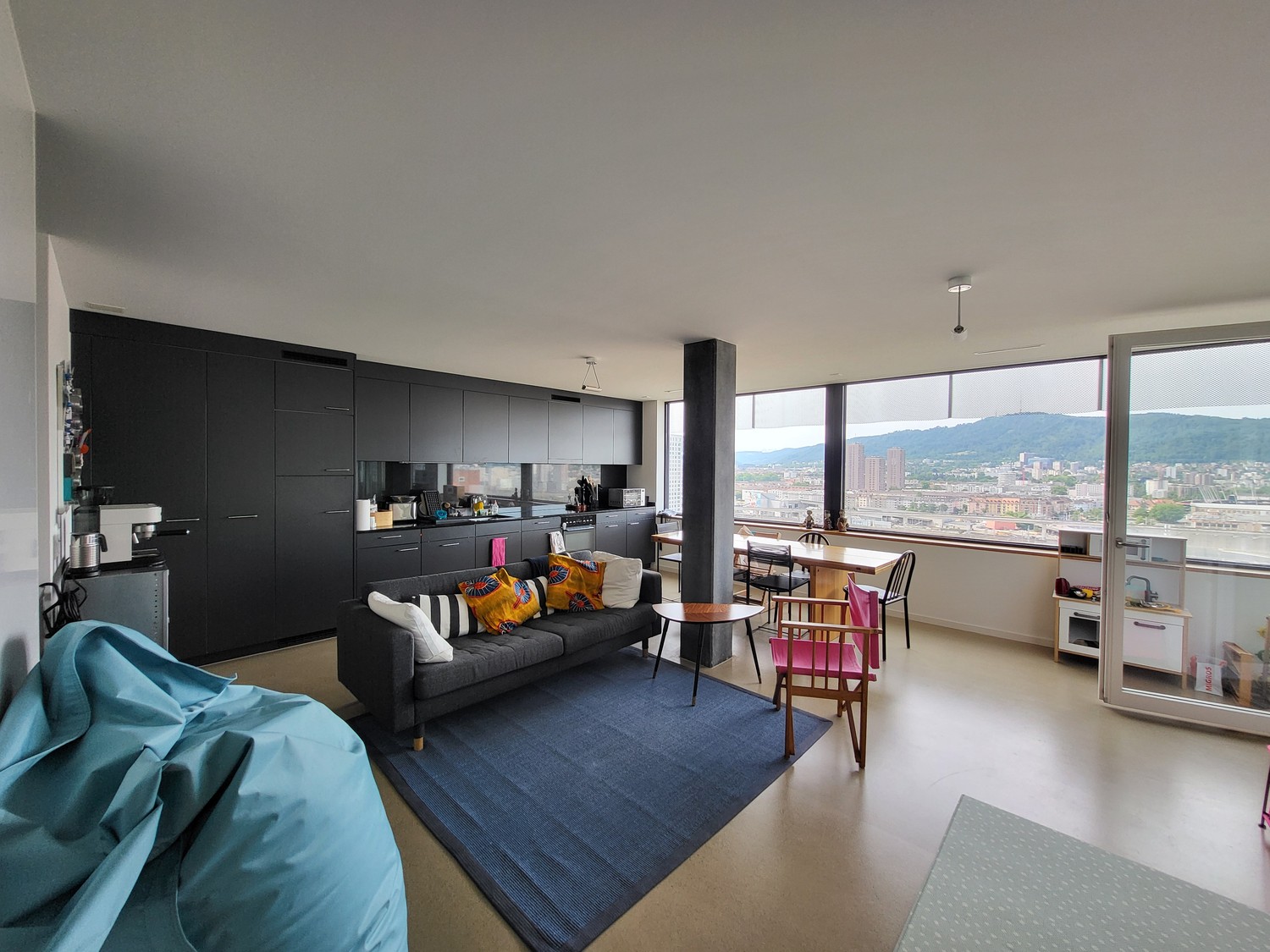3 ½ rooms apartment, photo 1 of 8