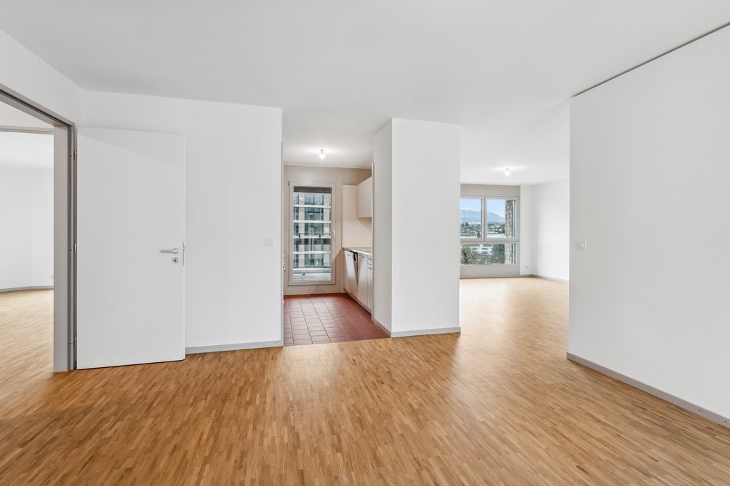4 rooms apartment, photo 3 of 3
