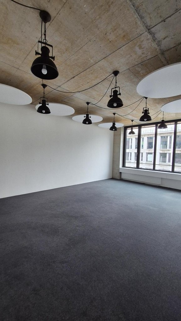 147m² office, photo 1 of 4