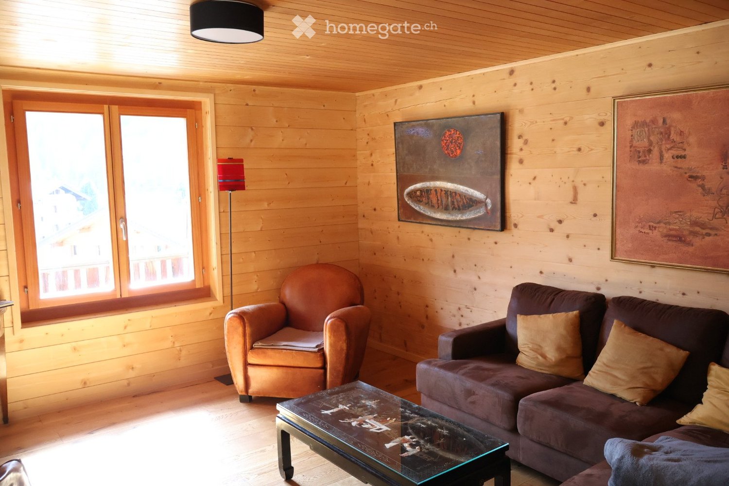 5 rooms apartment