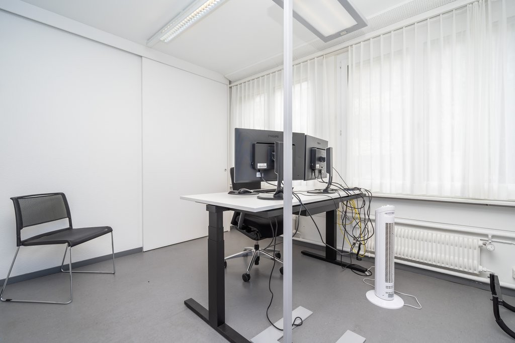 356m² office, photo 4 of 8