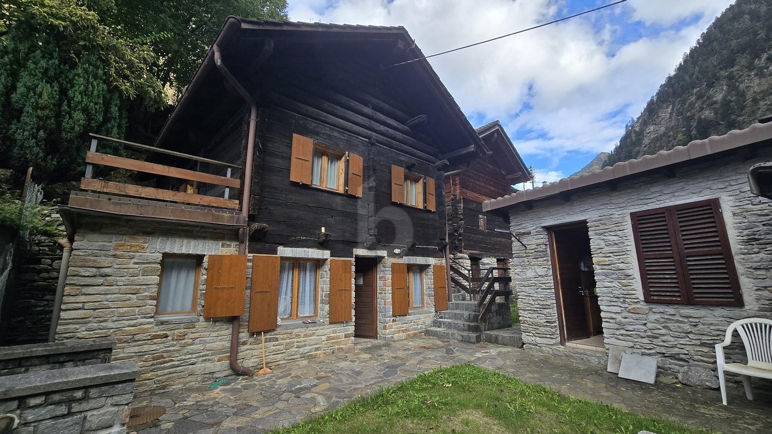 4 rooms chalet, photo 2 of 4