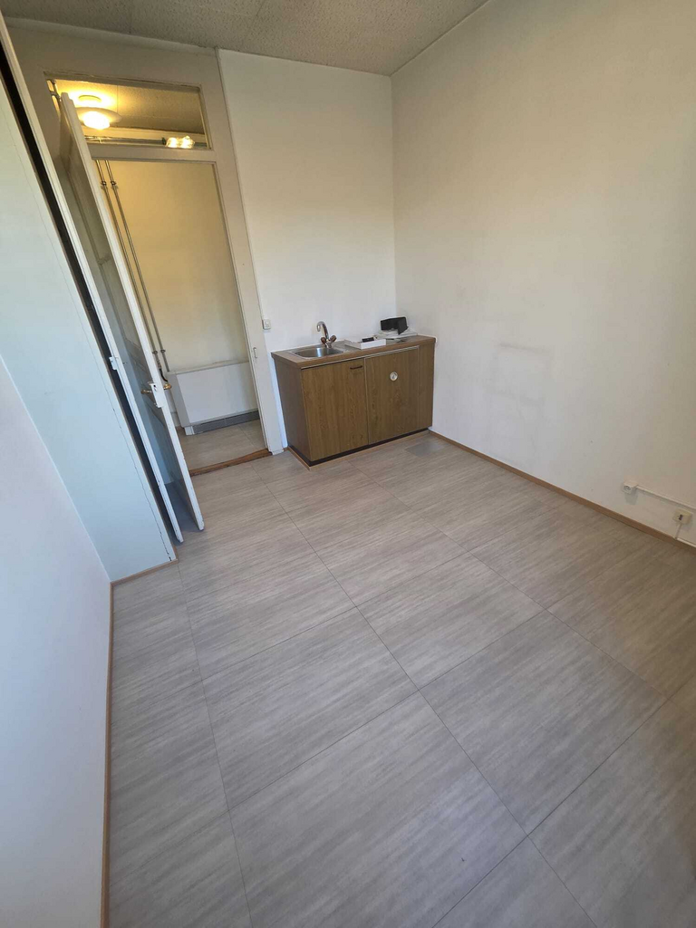 56m² office, photo 6 of 6