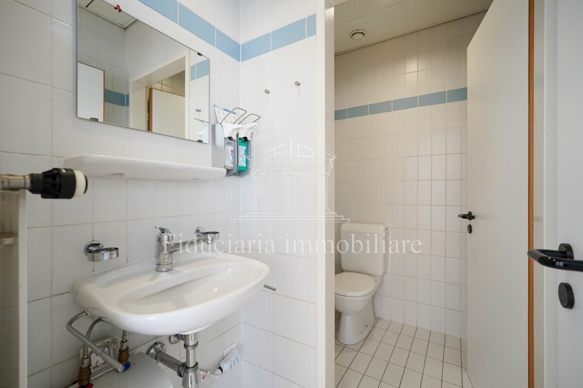 Office Office for rent in a central location in Locarno

For rent, starting immediately, a spacious office located in a central and sunny position in Via Castelrotto 15 in Locarno.

The office is located on the 2nd floor, it consists of large rooms as well as a WC service.

Contact us for more infor, photo 8 of 8