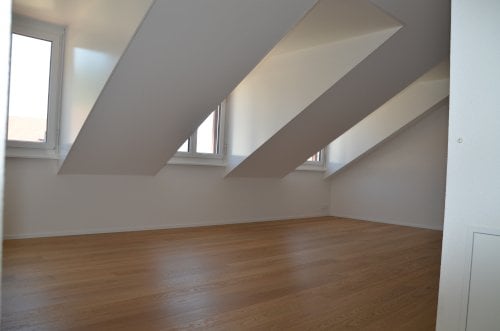 4 rooms apartment, photo 1 of 4