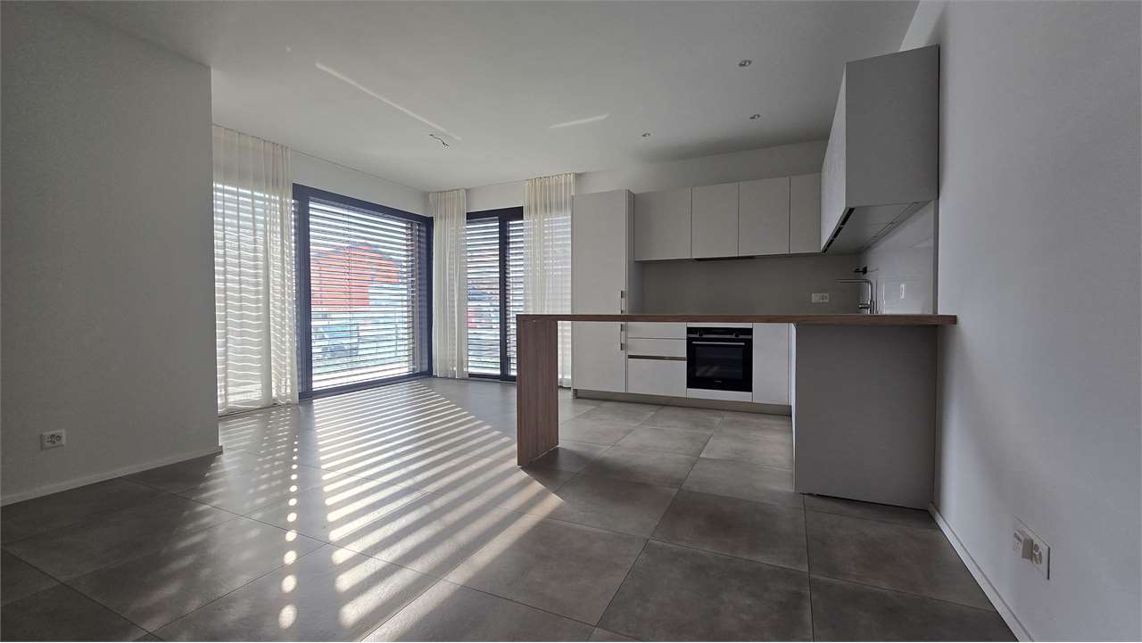 2 ½ rooms apartment (2)