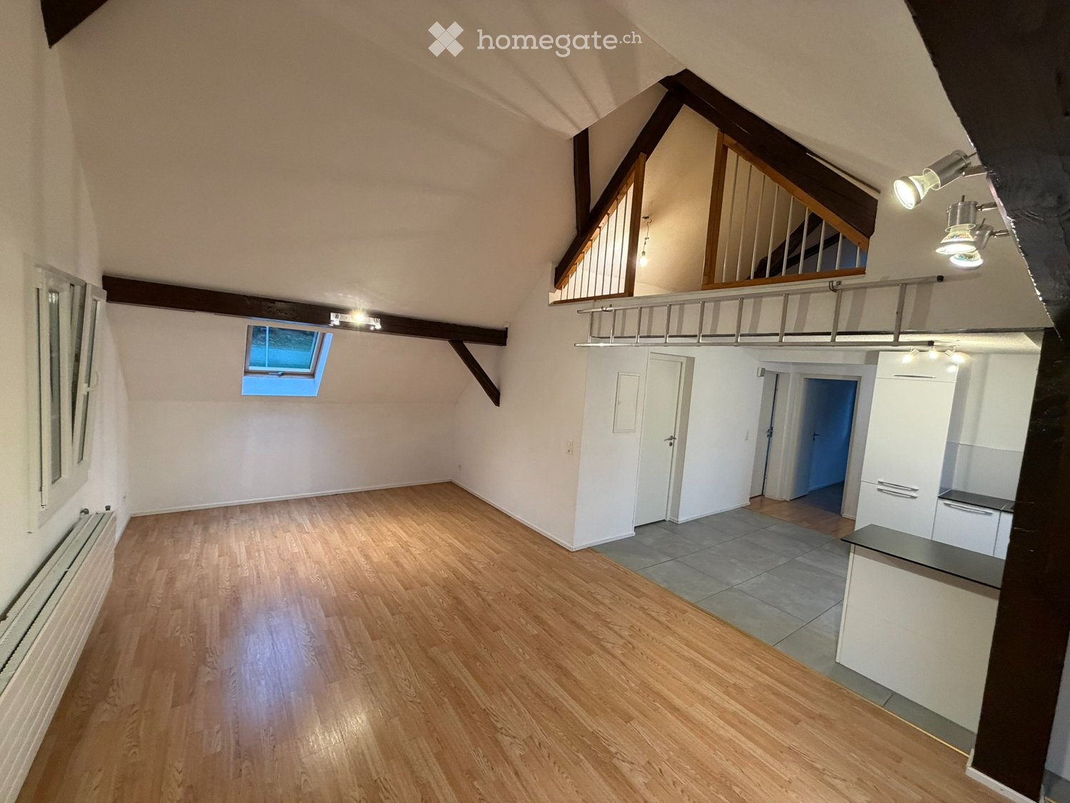 3 rooms apartment, photo 2 of 5