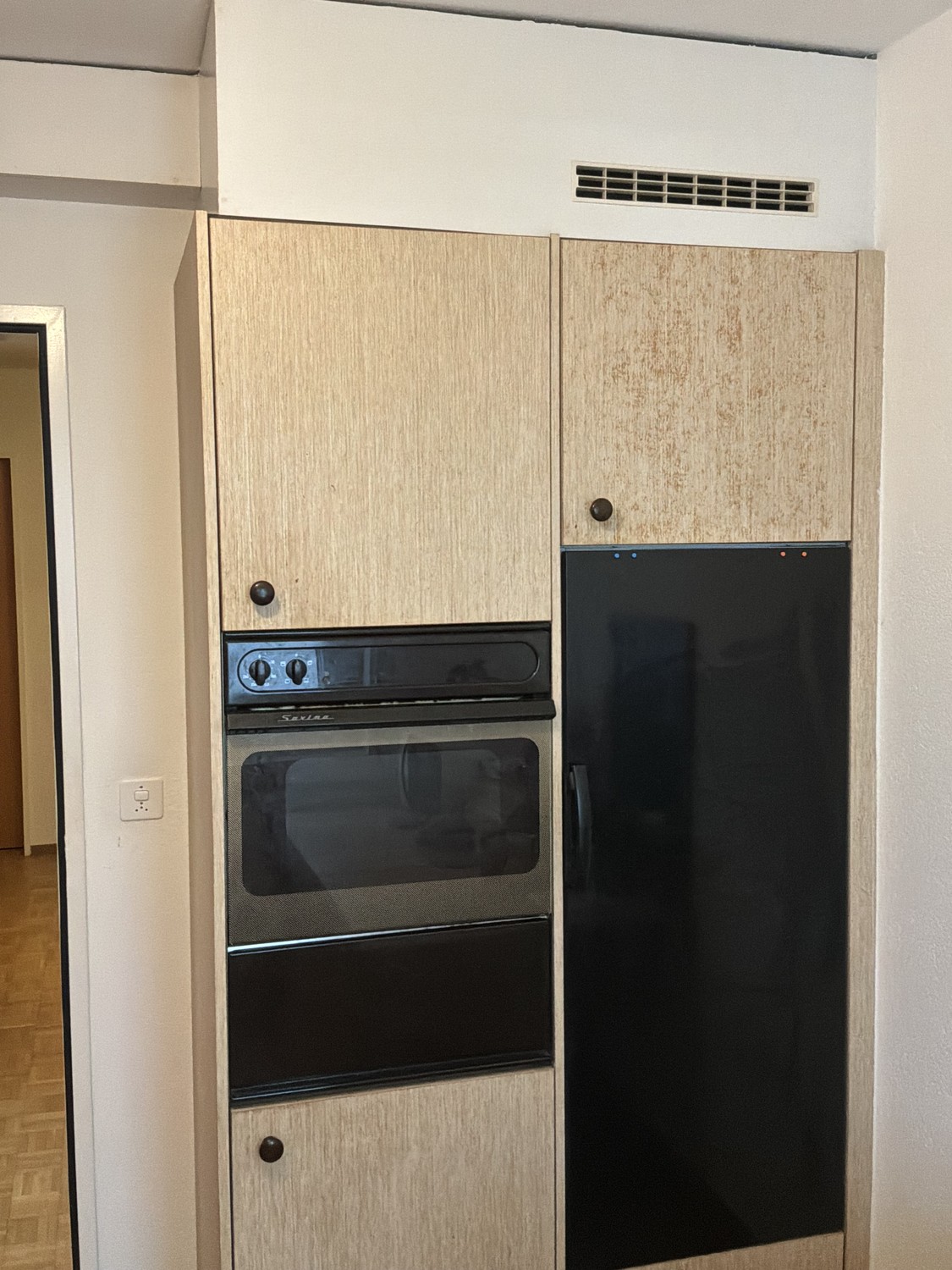 Chambre dans un appartement partagé