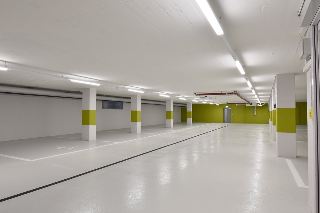 Underground slot, photo 2 of 3
