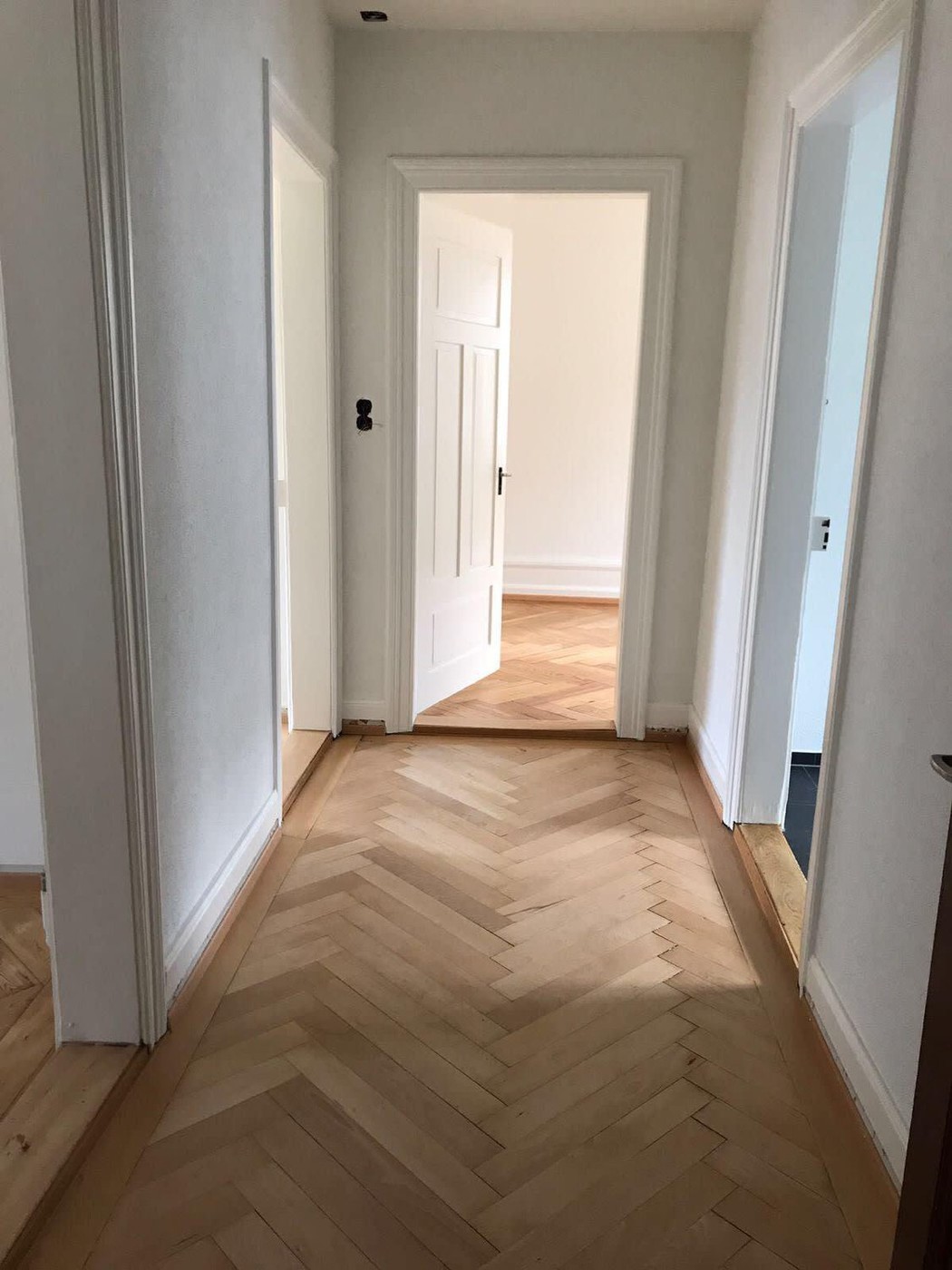 3 rooms apartment, photo 3 of 9