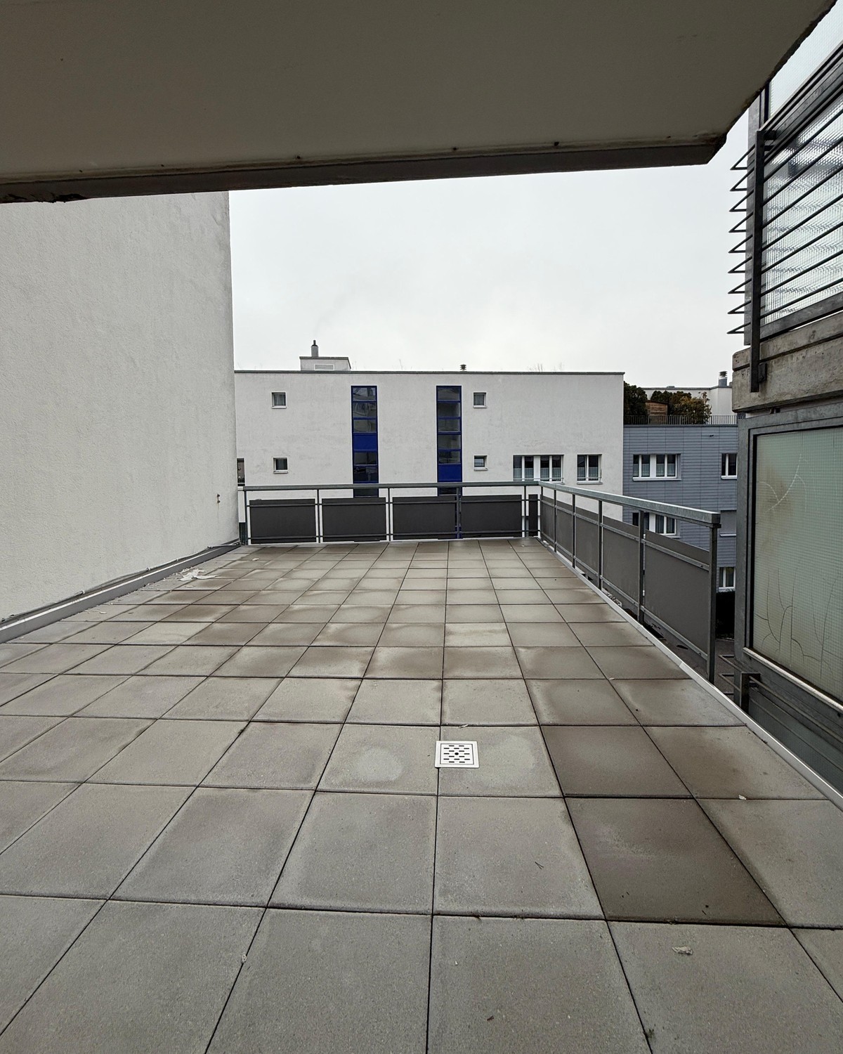 160m² shop, photo 8 of 8