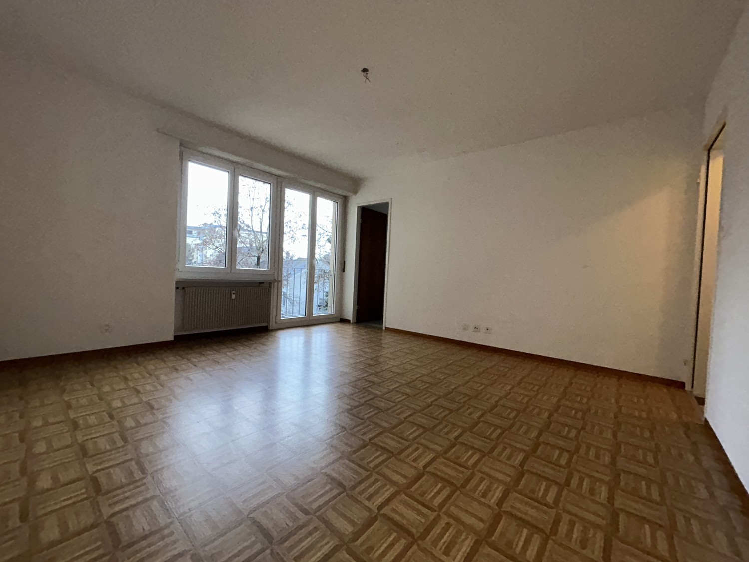 1 room apartment, photo 1 of 8