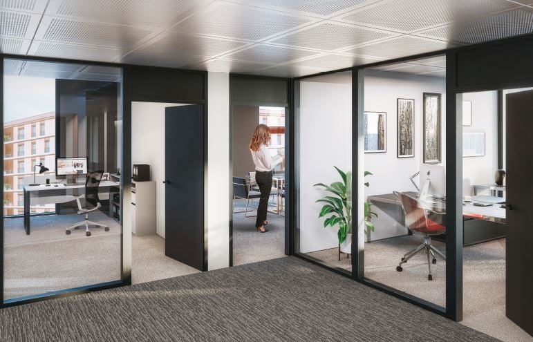 210m² office