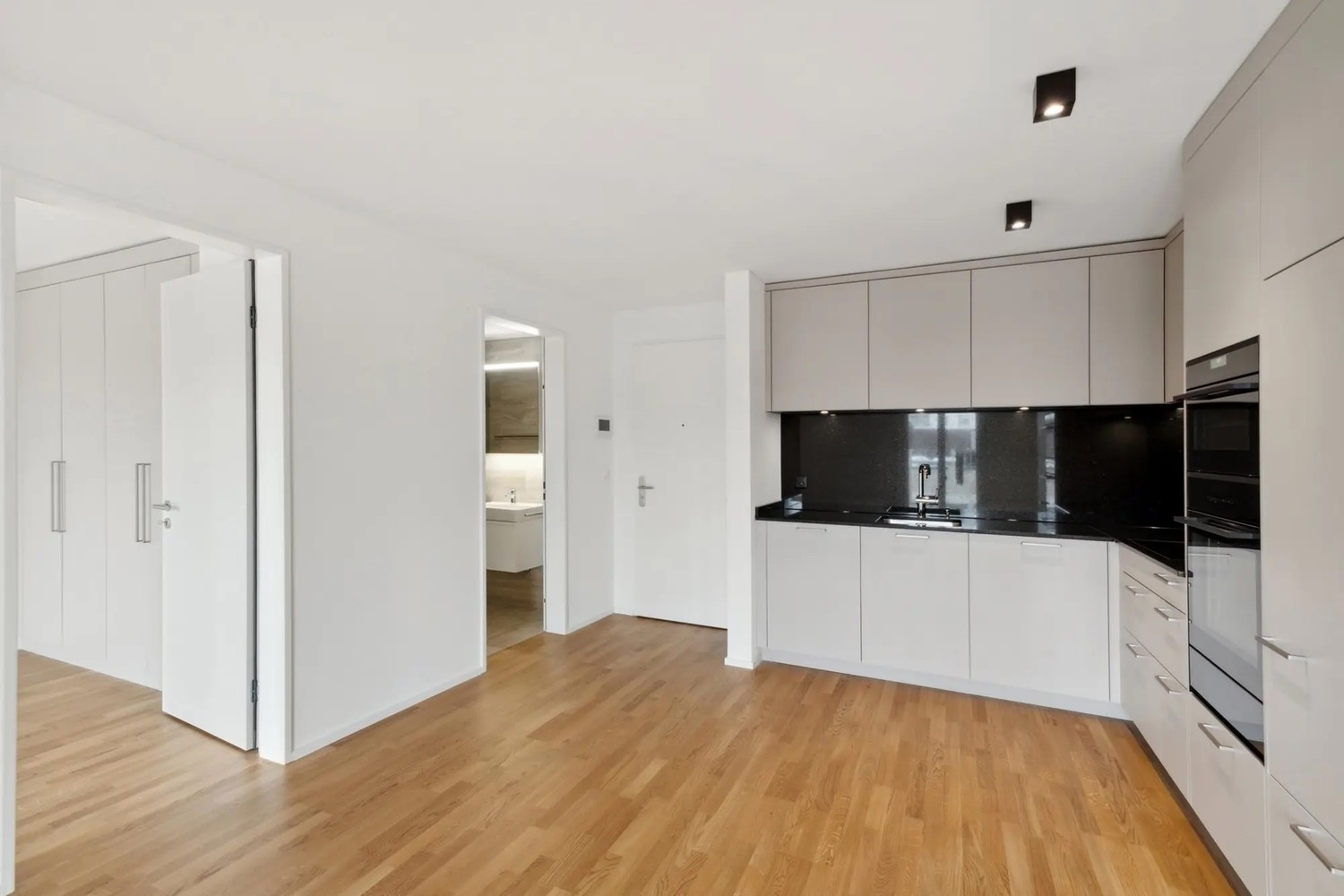 2 ½ rooms apartment, photo 7 of 8