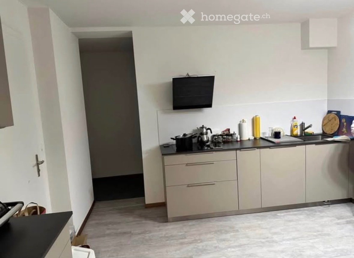 5 rooms apartment, photo 2 of 3