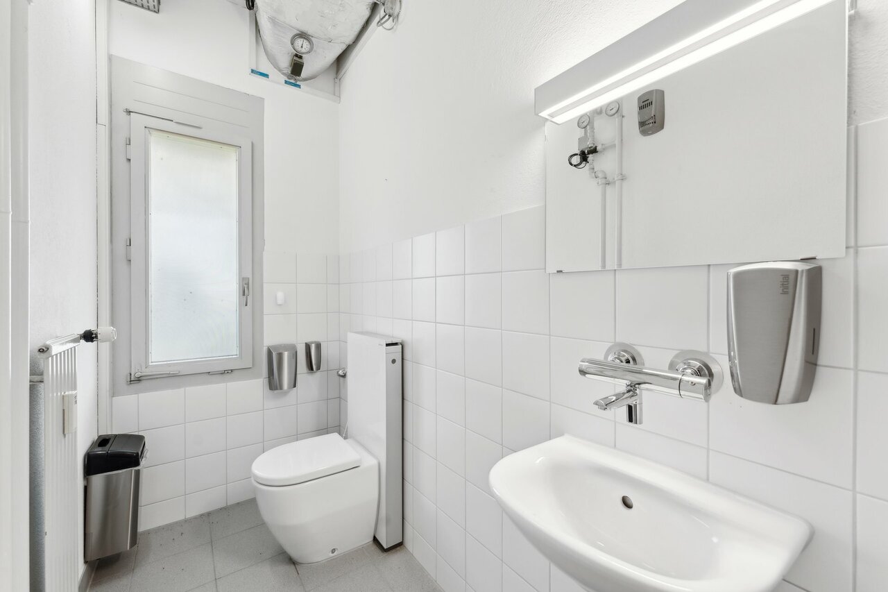 530m² office, photo 10 of 10