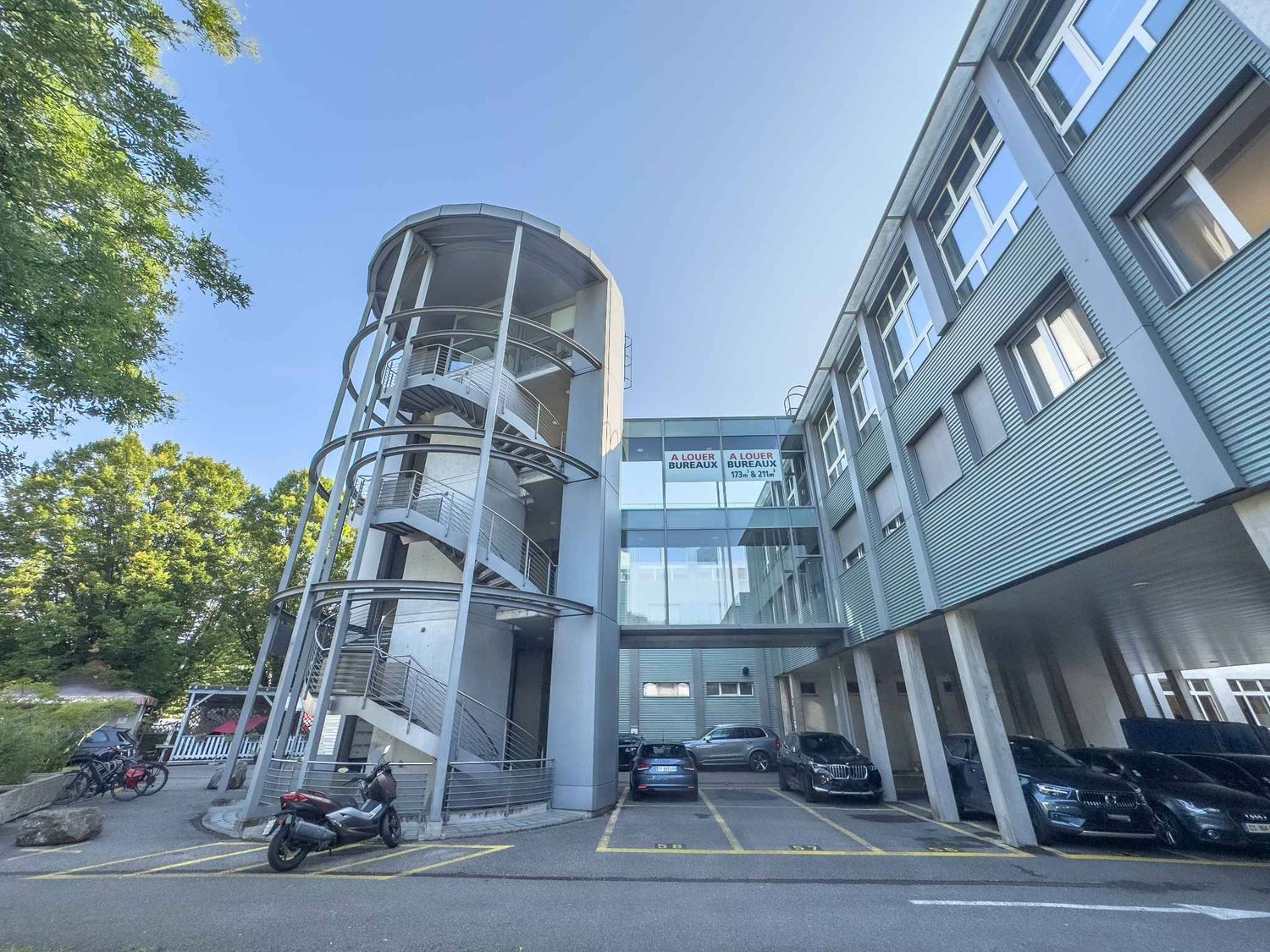 174m² commercial, photo 6 of 9