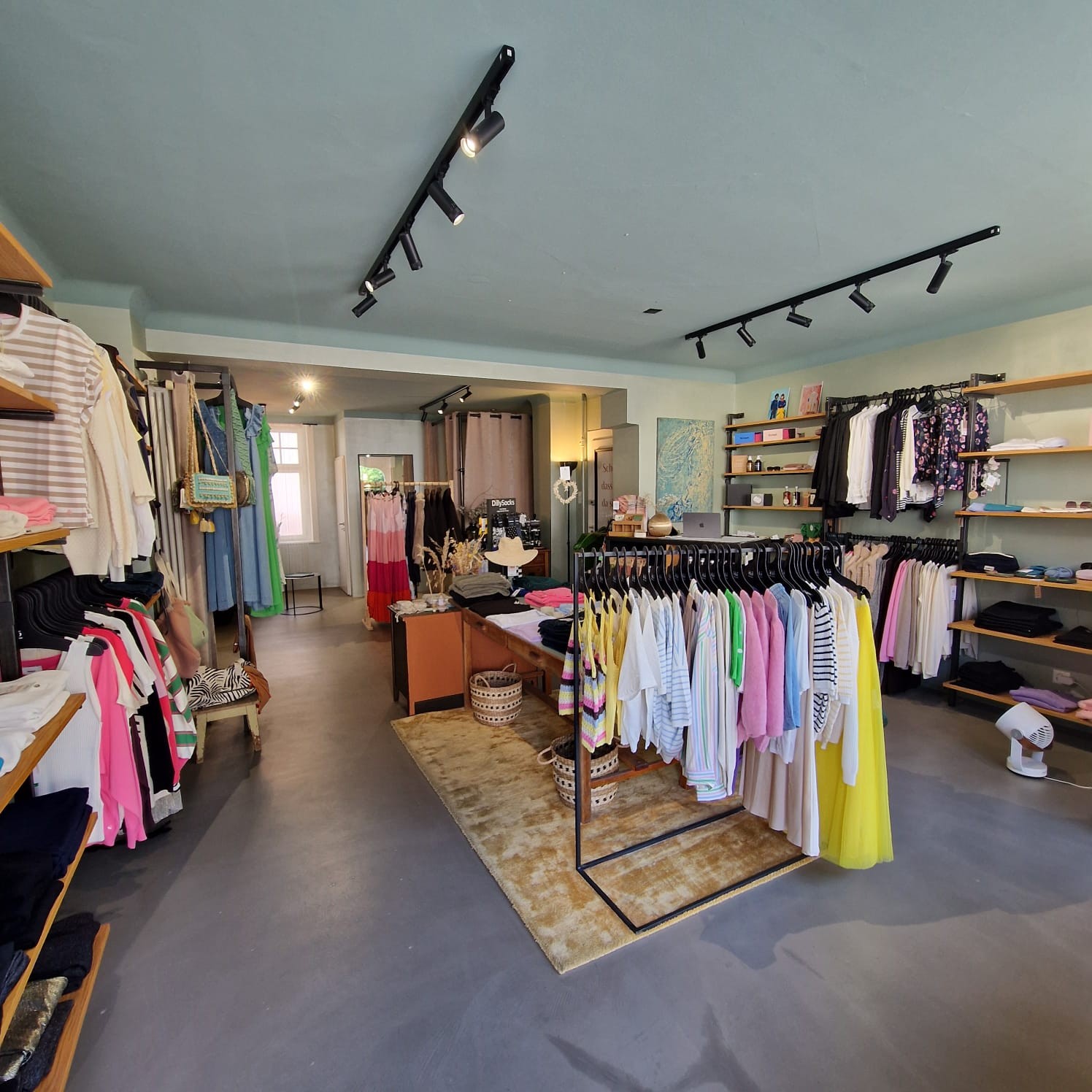 75-75m² commerciale