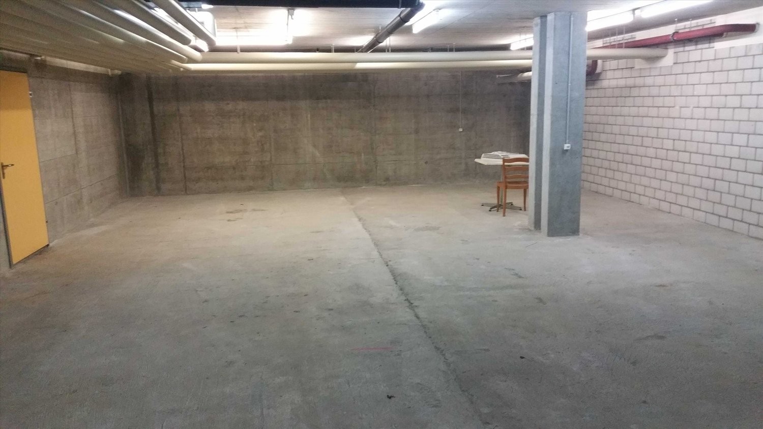 55m² storage room, photo 2 of 2