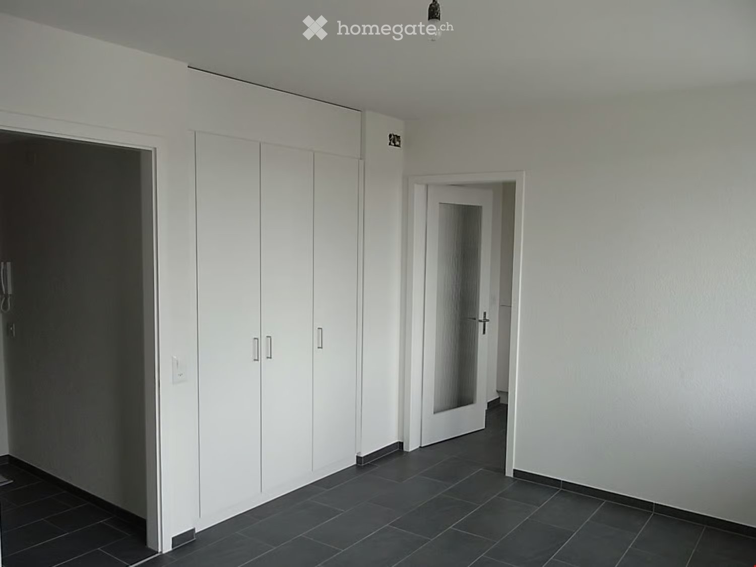 1 room apartment, photo 3 of 5