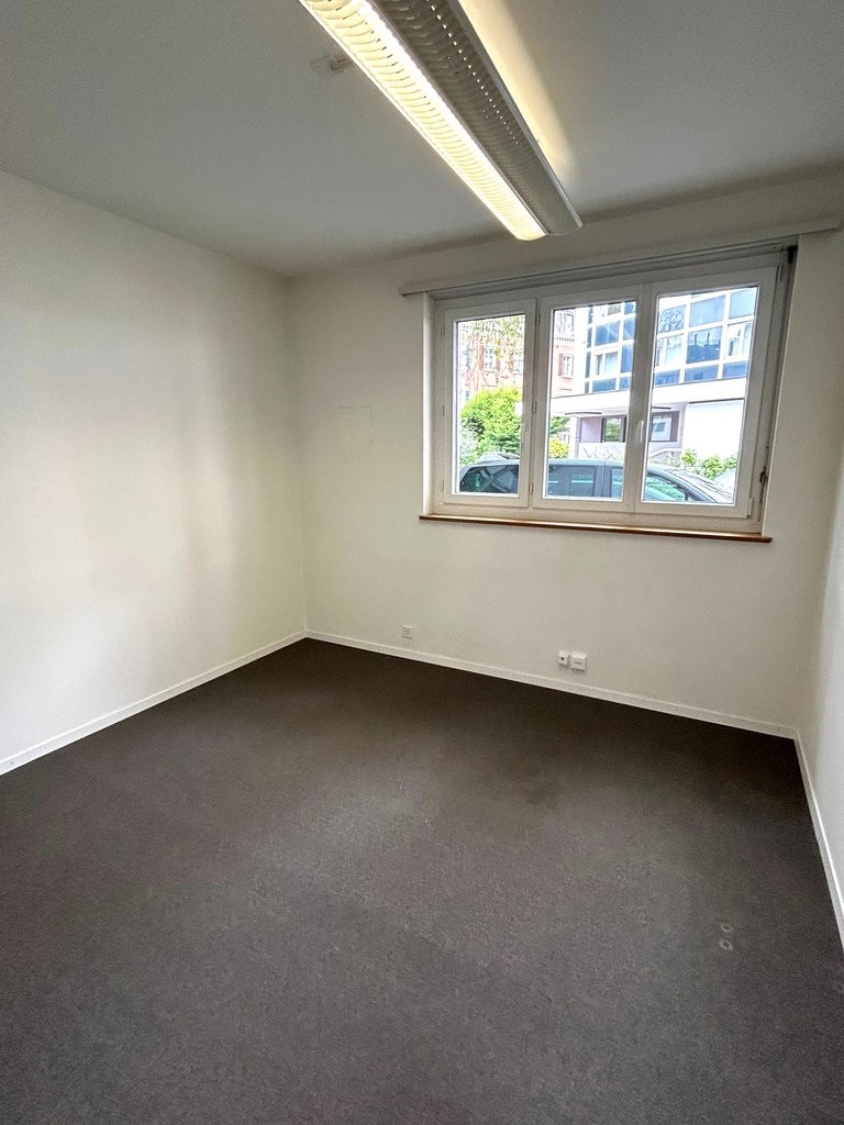 80m² shop, photo 5 of 8