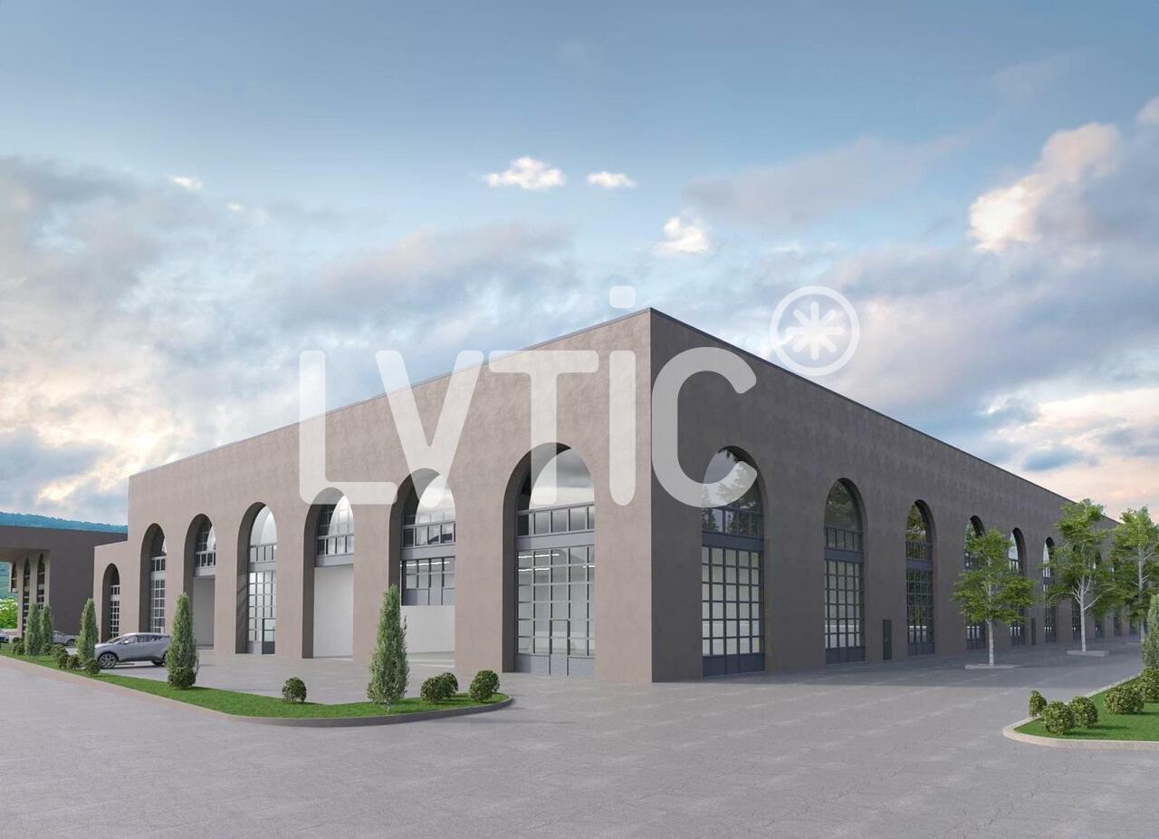 6500m² industrial object, photo 1 of 5