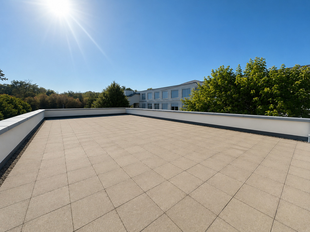 340m² office